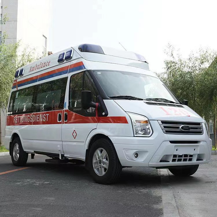 加查行动不便者长途救护车租赁：安全转运的核心注意事项​